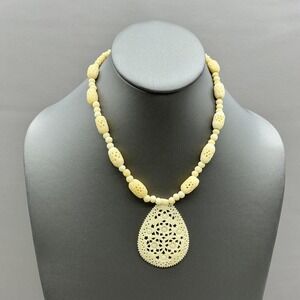 Vintage Carved Cow Bone Necklace Floral Teardrop Pendant Hand Carved 18 In
